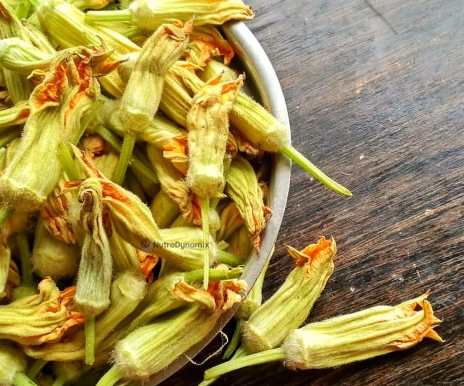 pumpkin flowers